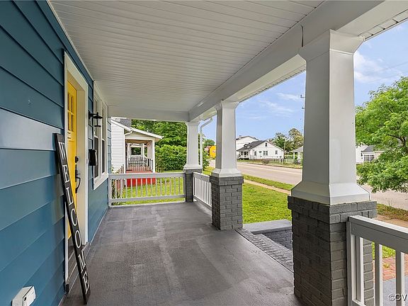 4th image of 1800 Mechanicsville Tpke