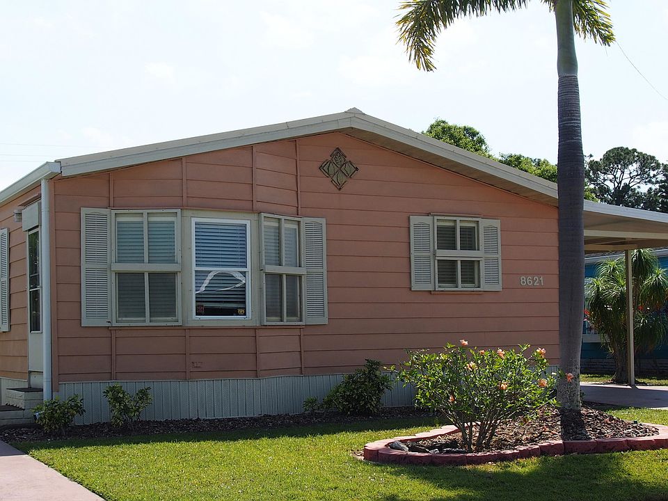 1st image of 8621 Florence Dr