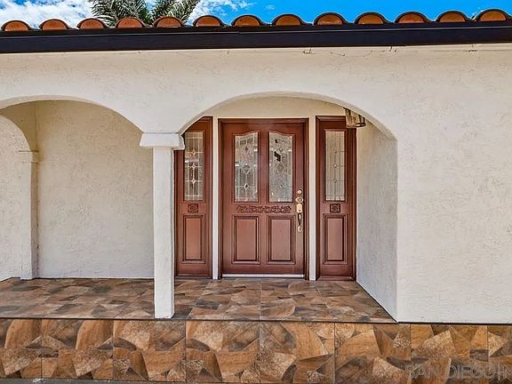 4th image of 5102 Cervantes Ave