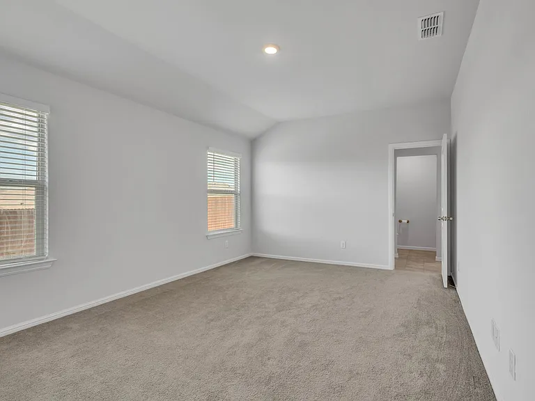 16617 Porterfield Ln — Photo 14
