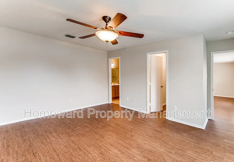 14048 Firebush Ln — Photo 6