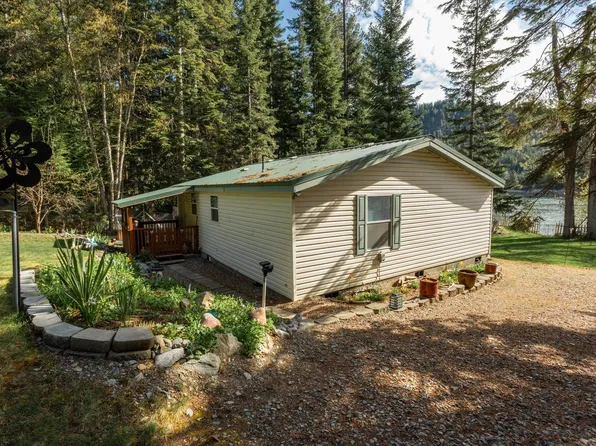 31 S Fern Ln, Cusick, WA 99119