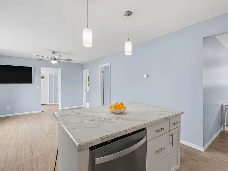 108 S Science St — Photo 24