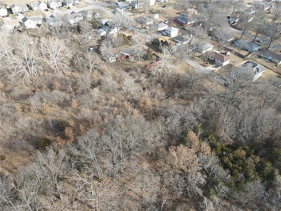 5th image of 716 S 21st St
