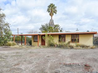 810 N Silverbell Rd, Tucson, AZ 85745
