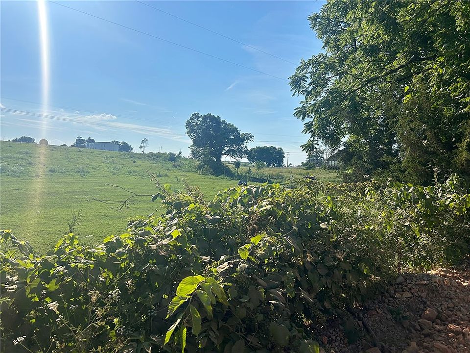 2nd image of Bryant Road Highfill