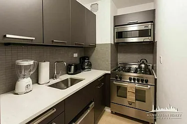 Rented by Manhattan Realty Group