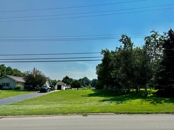 N Oxford Rd, Oxford, MI 48371