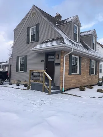 249 Como St photo 1