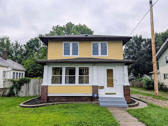 2nd image of 827 E Ewing Ave