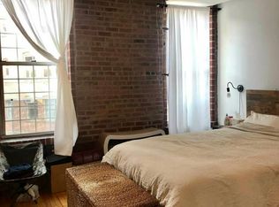 22-03 Jackson Ave APT 3-R, Long Island City, NY 11101