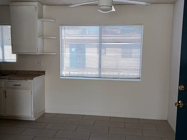 407 Dining Area