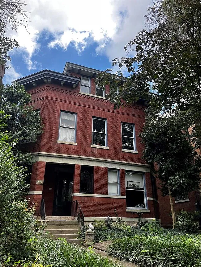 2 bed, $1,395 — Photo 1