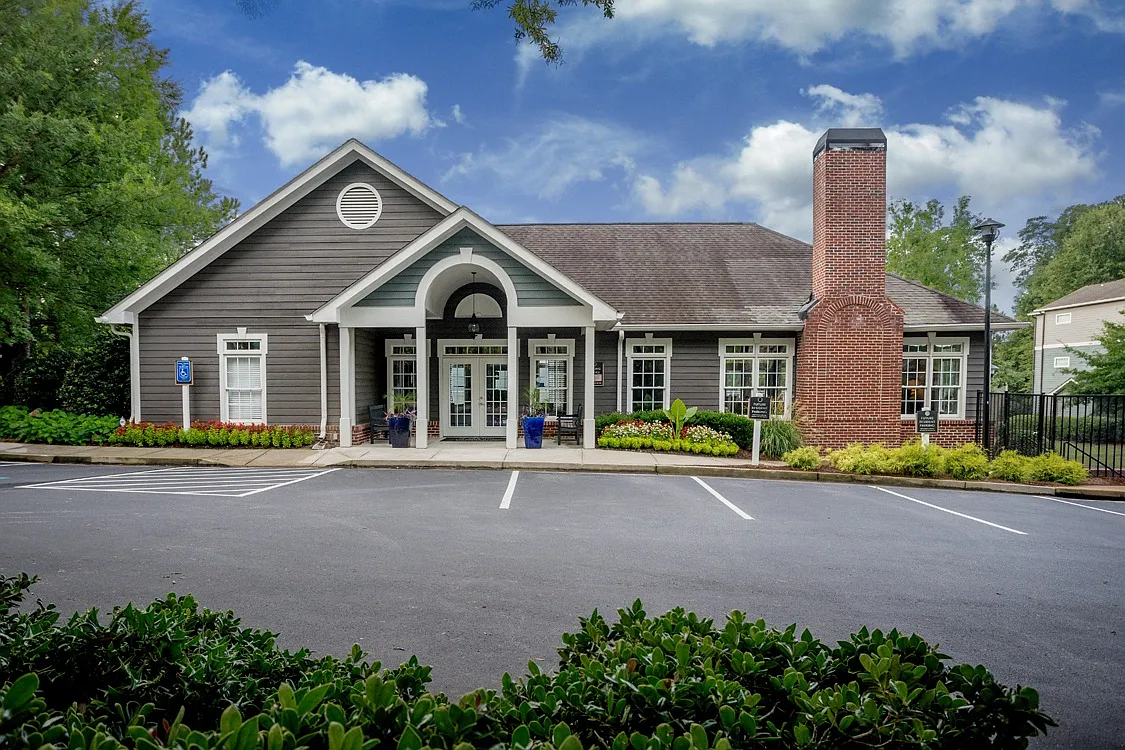 Peachtree Landing — Photo 4