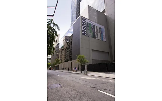 Sold by Douglas Elliman | media 8
