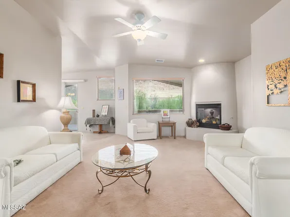2241 S Triangle X Ln, Tucson, AZ 85713