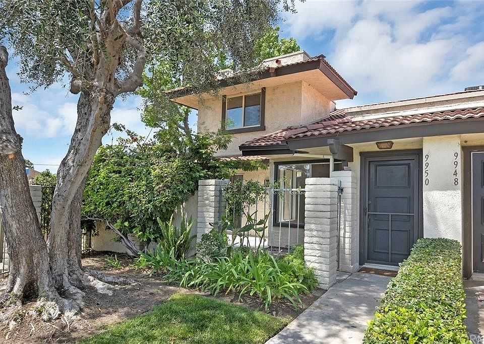 1st image of 9950 Del Rio Way #99