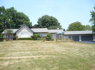 0S090 Rowe Rd, Elburn, IL 60119