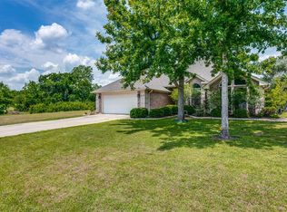 533 Port O Call Dr, Runaway Bay, TX 76426