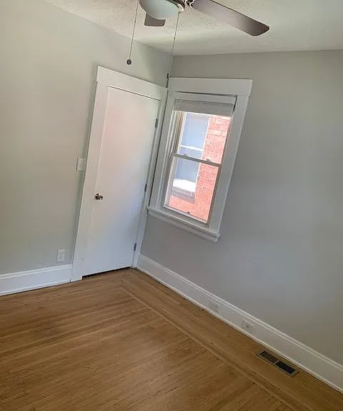 4115 Marburg Ave — Photo 9