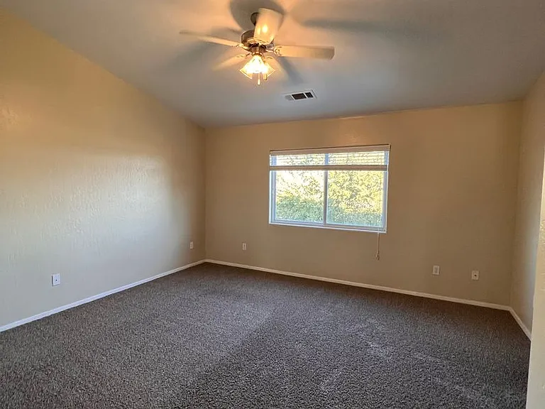 2956 Sauvignon St — Photo 7