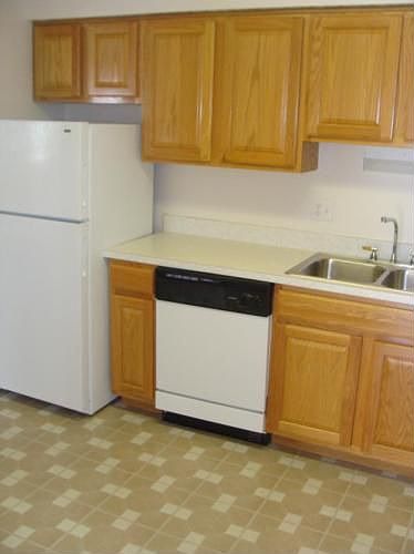 1st image of 1556 Croft Ct APT F