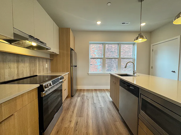 5222-24 Chester Ave #7 — Photo 6