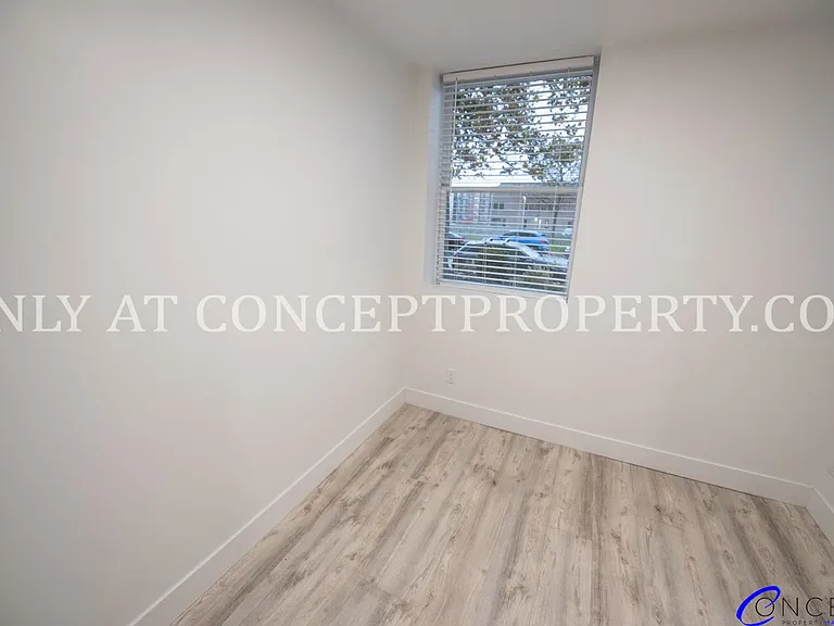 First Avenue Flats — Photo 140