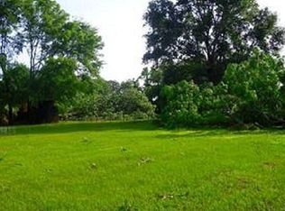 1919 E Main St, Henderson, TX 75652