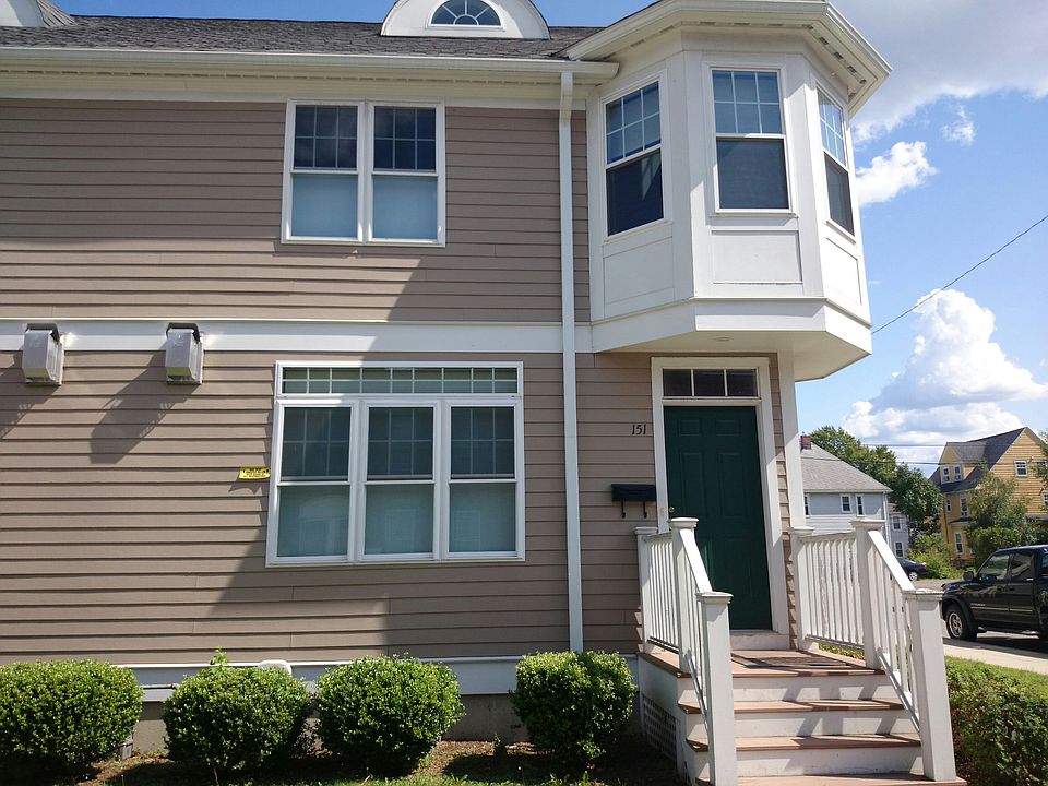 2nd image of 151 Franklin St