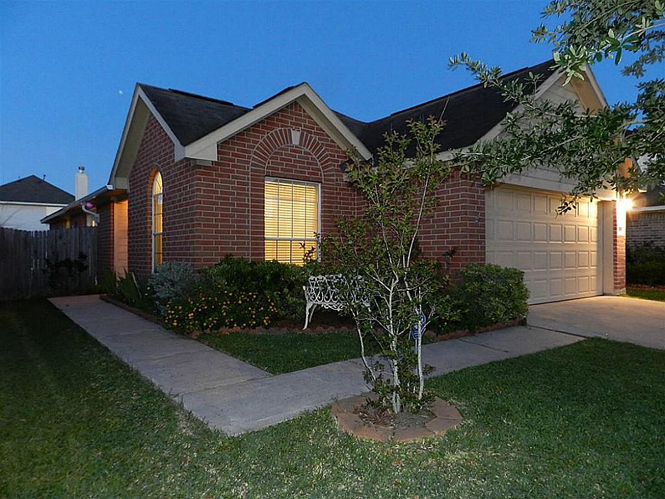 1st image of 14115 Noahs Landing Ln