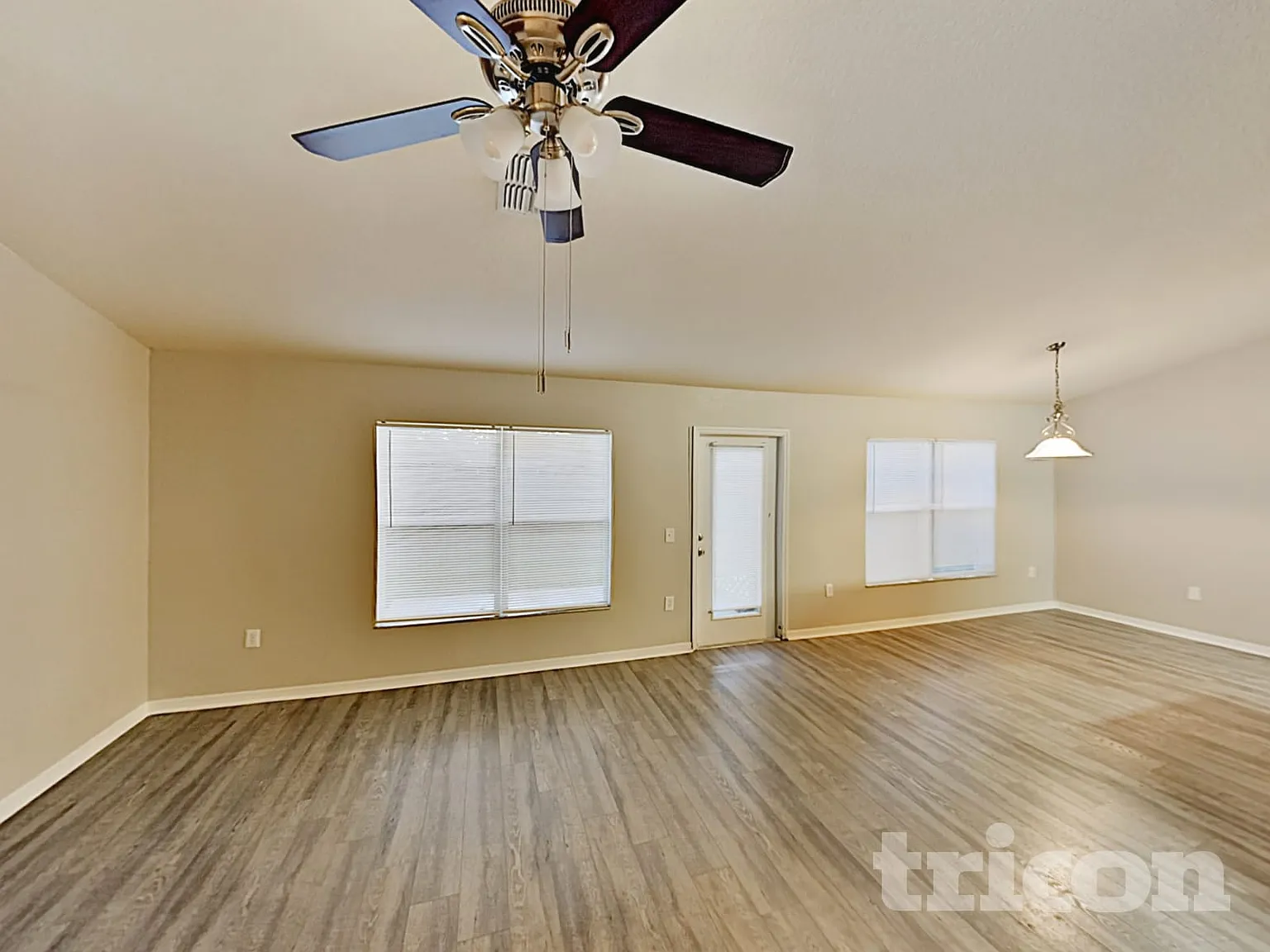 14086 Amero Lane Spring Hill FL — Photo 4