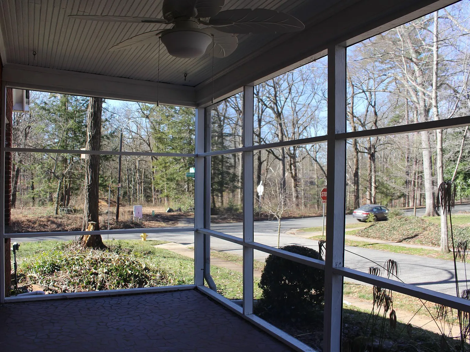 3 bed, 2343 sqft, $4,500 — Photo 4