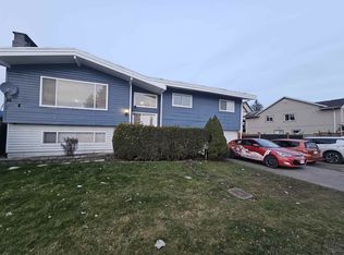 45475 Bernard Ave, Chilliwack, BC V2P 1H6
