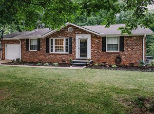 6821 Chadwell Rd SW, Huntsville, AL 35802