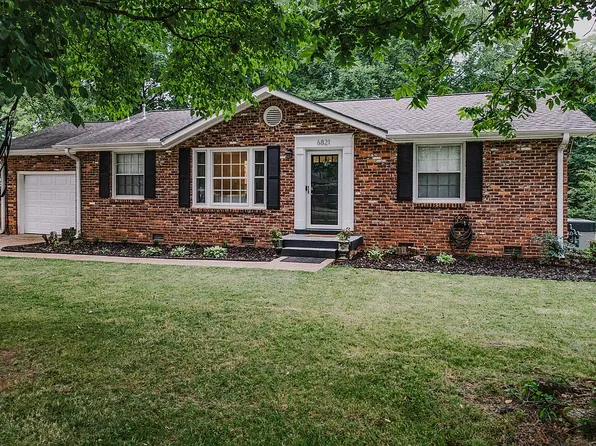6821 Chadwell Rd SW, Huntsville, AL 35802