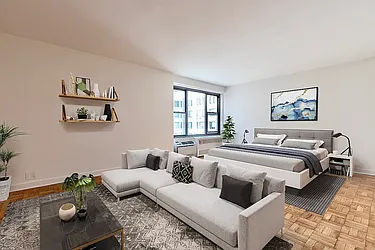 Rented by Manhattan Realty Group