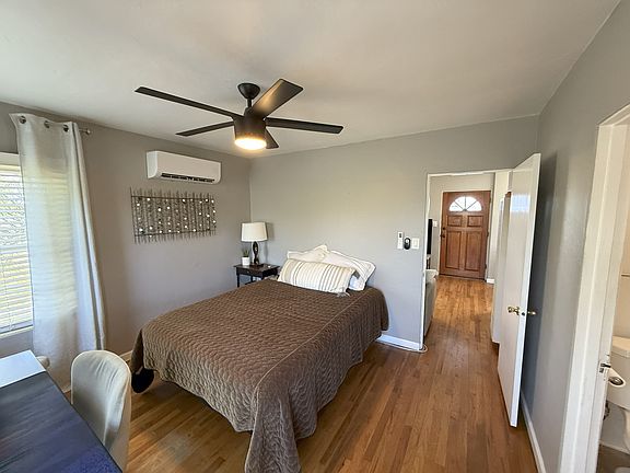 3rd image of 3078 Juniper St