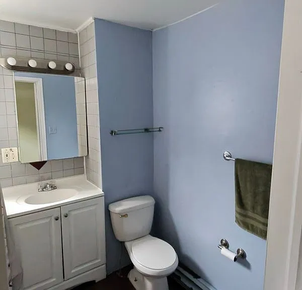 826 S Clinton Ave #B — Photo 9