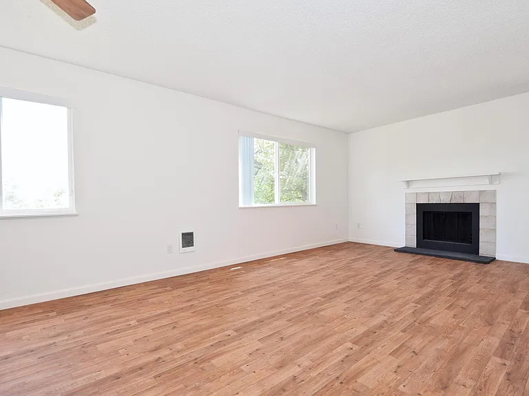 Ridge at Mountain Park — Photo 15