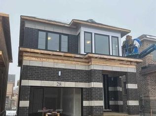 28 Crossmore Cres, Cambridge, ON N1S 0C7