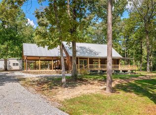 69 Rice Ln, Dry Prong, LA 71423