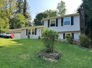 104 Verlinden Dr, Monroeville, PA 15146
