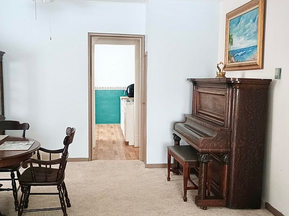 4th image of 1008 7th St