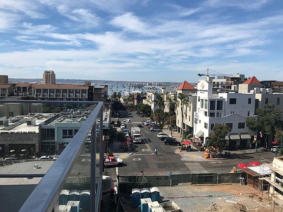 2nd image of 550 W Date St