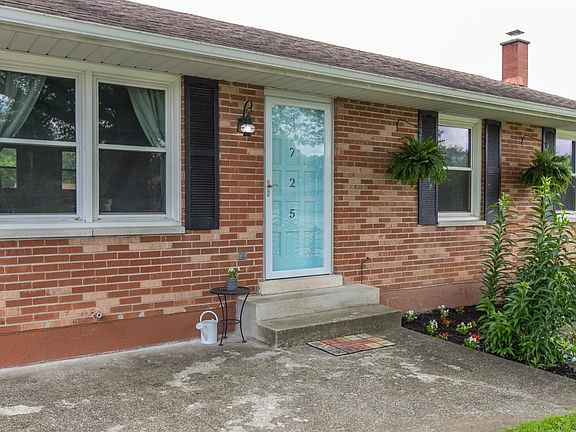 3rd image of 3725 Crosby Dr