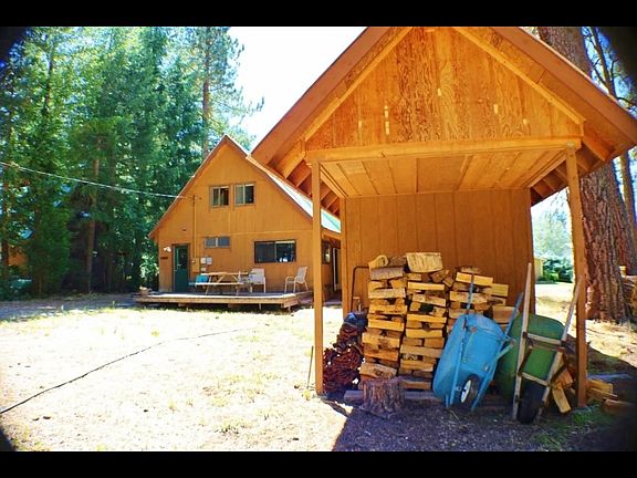 3rd image of 423 Lundy Ln