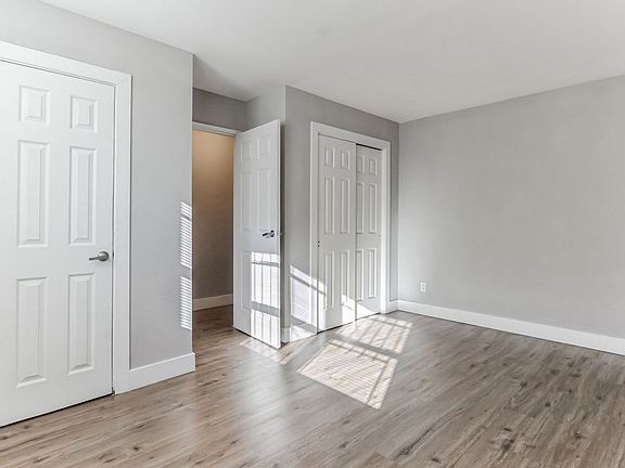 OP1 Bedroom
