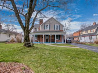 1582 Longmeadow St, Longmeadow, MA 01106
