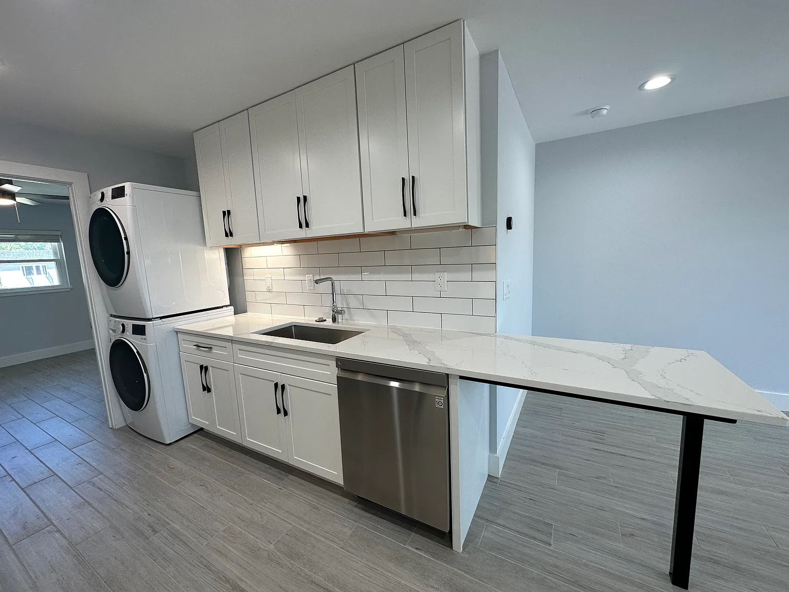 1 bed, 574 sqft, $1,649 — Photo 4